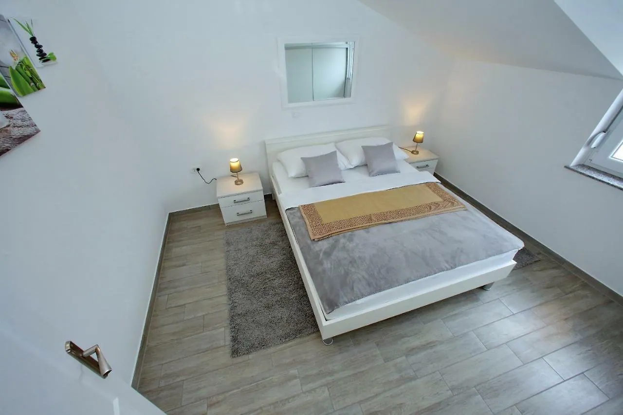 Apartments Villa Kristina Bibinje Croatia